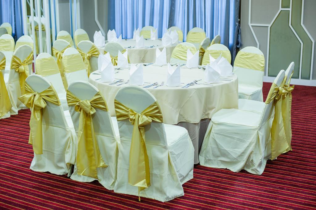 The Paradiso Jk Design Hotel Nakhon Sawan Εξωτερικό φωτογραφία