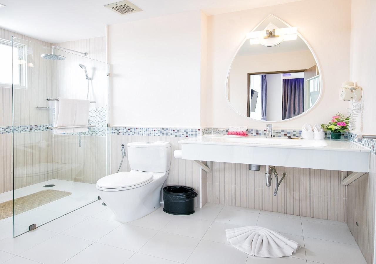 The Paradiso Jk Design Hotel Nakhon Sawan Εξωτερικό φωτογραφία