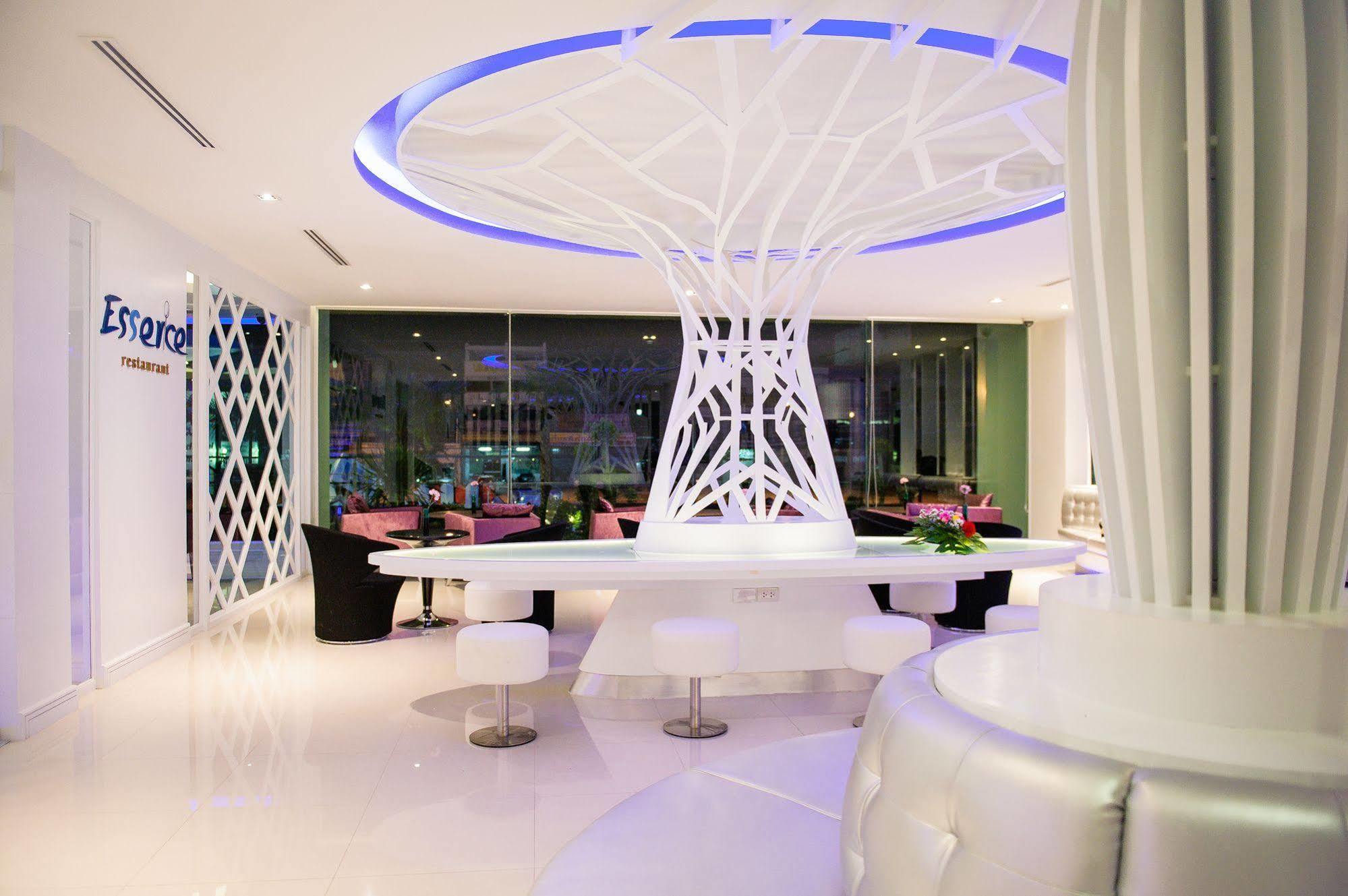 The Paradiso Jk Design Hotel Nakhon Sawan Εξωτερικό φωτογραφία