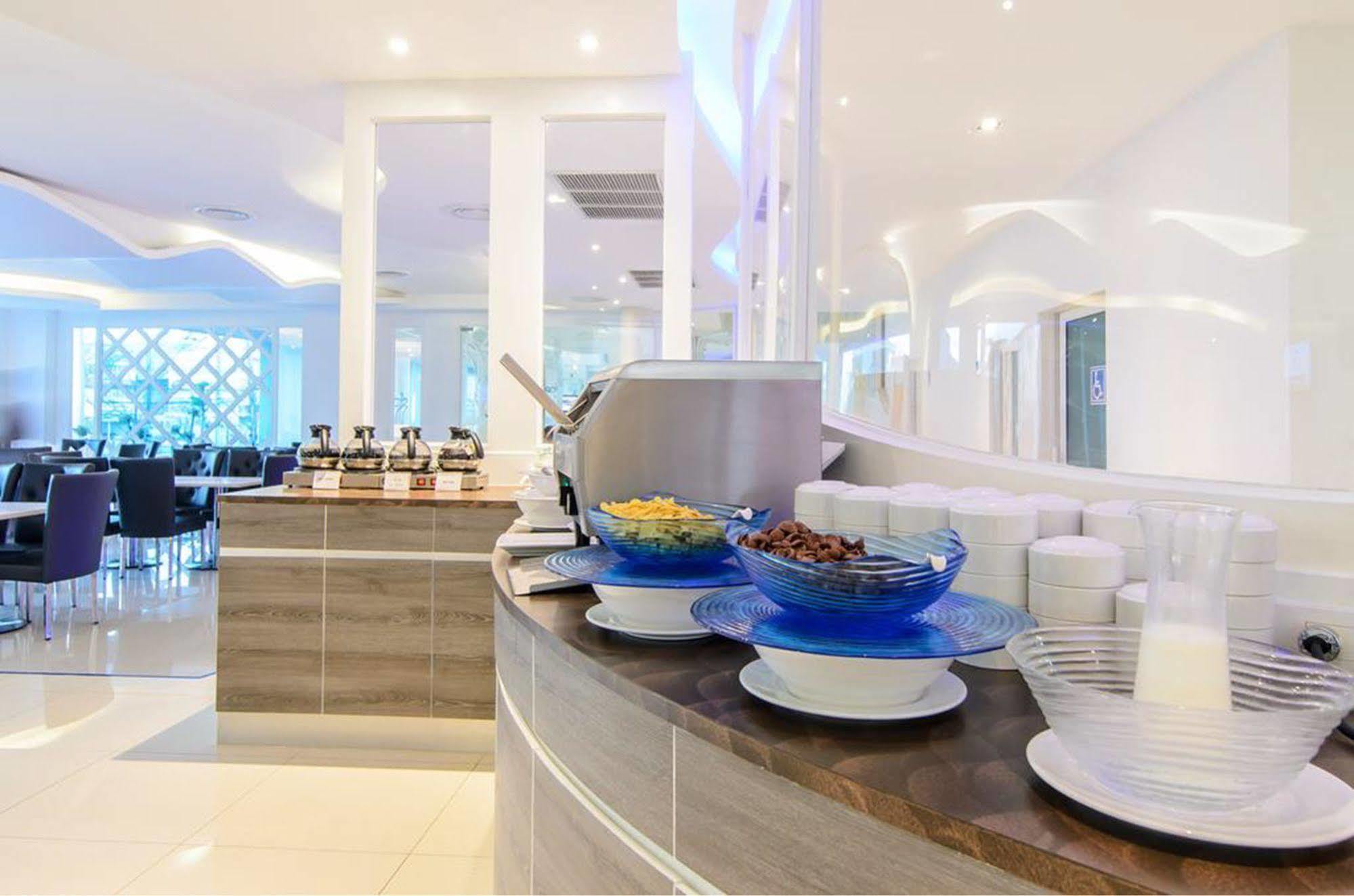The Paradiso Jk Design Hotel Nakhon Sawan Εξωτερικό φωτογραφία